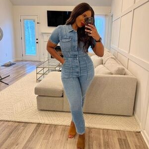 GOOD AMERICAN Denim Fit For Success Jumpsuit 2